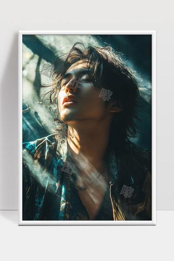 阳光洒落下的沉思男子艺术写真