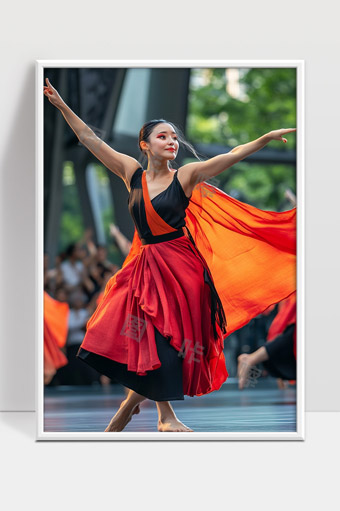 现代舞者优雅舞姿展现艺术魅力