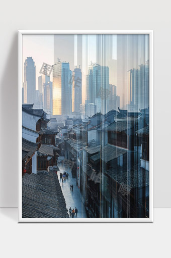 古镇与现代高楼交融的城市风光夕阳映照