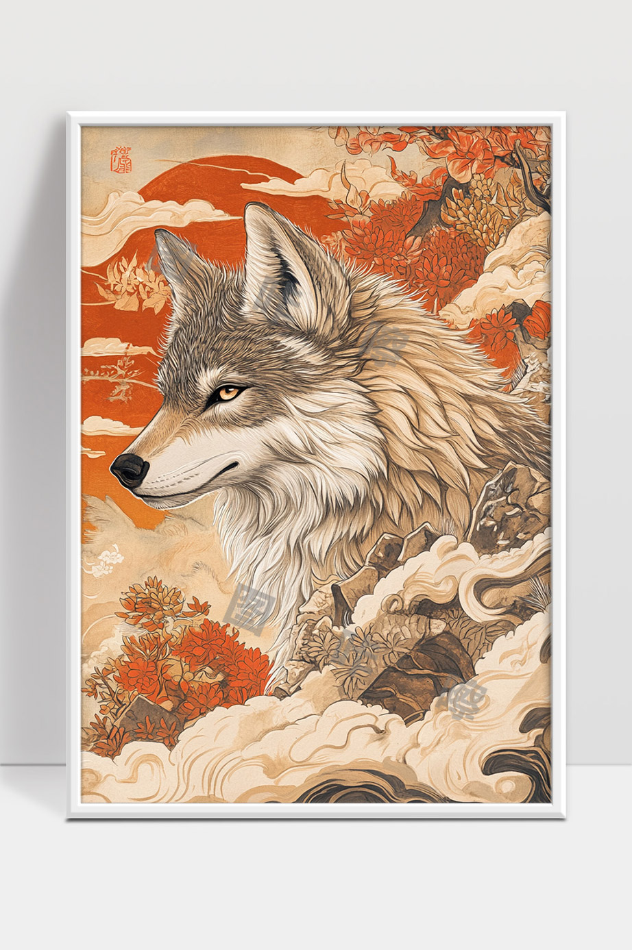 秋日山林中雄狼守望自然和谐之美