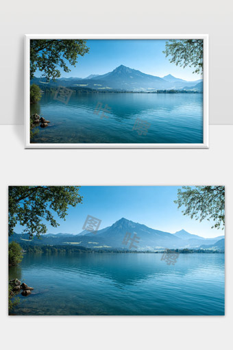 宁静湖水映衬山脉蓝天自然风光美丽景色