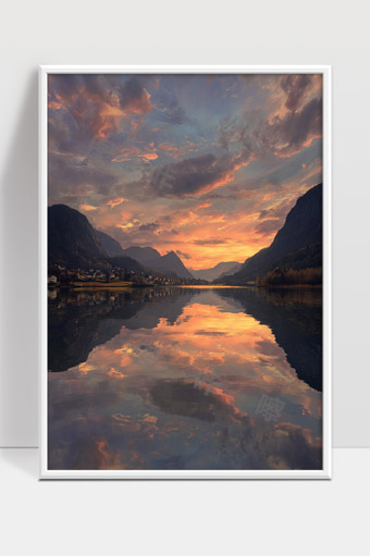 夕阳映照湖面山水如画自然宁静美景