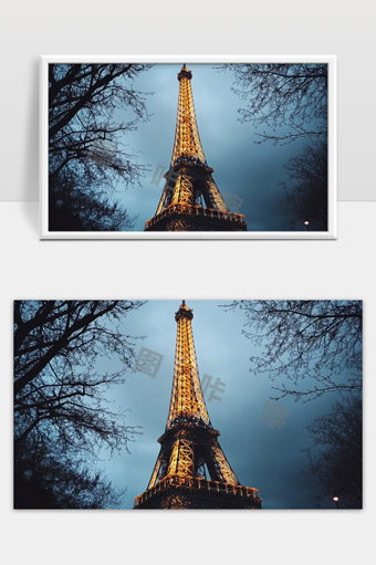巴黎埃菲尔铁塔夜景灯光点亮浪漫气氛
